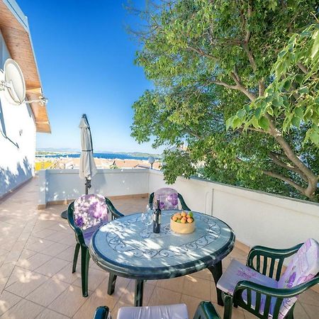 Apartmani Pataca Водице Екстериор снимка