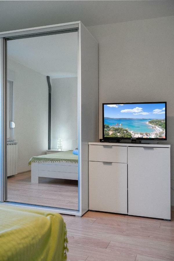 Apartmani Pataca Водице Екстериор снимка