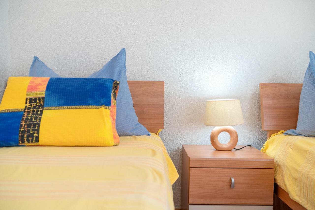 Apartmani Pataca Водице Екстериор снимка